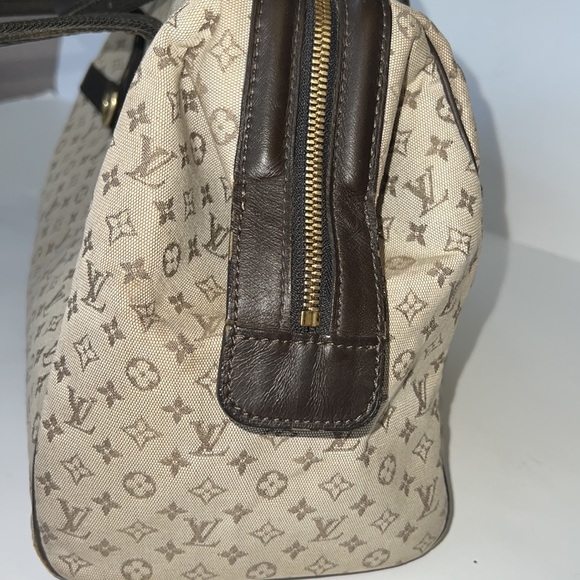 Louis VuittonBrown Monogram Canvas Josephine GM Bag - Picture 5 of 13